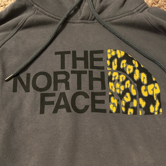 Women’s North Face Hoodie - Picture 2 of 3
